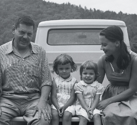 David Smith, wife Jean Freas and children, c. 1958