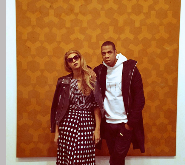 Beyoncé and Jay-Z in front of Brown/Brown Y (1965) by Rosemarie Castoro, at Broadway 1602’s booth in Frieze Masters. Image courtesy of Broadway 1602