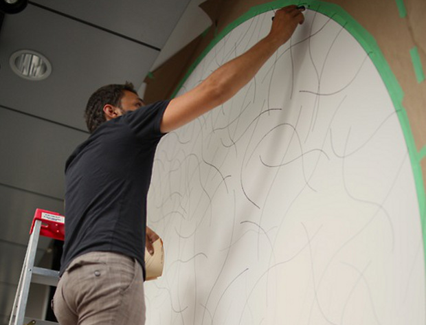 Félipe Goulet Letarte draws Sol LeWitt's Wall Drawing #1099 at Concordia University, Montreal