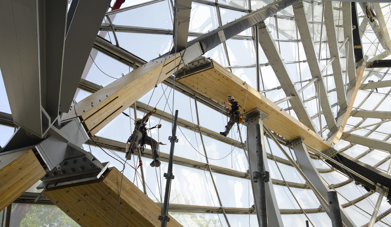 Construction work underway at Frank Gehry's Fondation Louis Vuitton, Paris