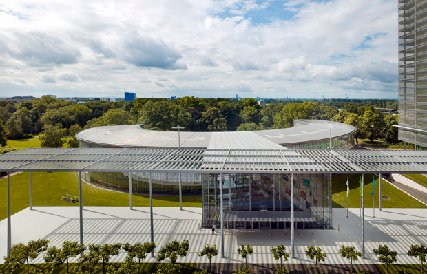 HV Bayer Headquarter by Jahn, as featured in the Phaidon Atlas